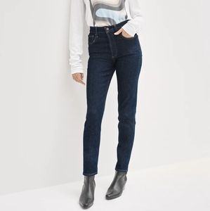 Aritzia Denim Forum The Yoko High Rise Slim 28L